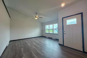 575 Still Waters Ln, Plover, WI 54467 - Photo 3