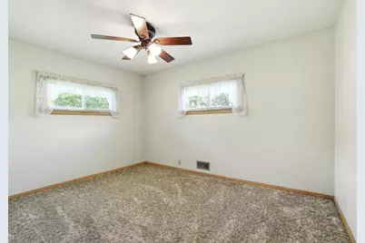 300 Mc Dill Avenue, Stevens Point, WI 54481 - Photo 27