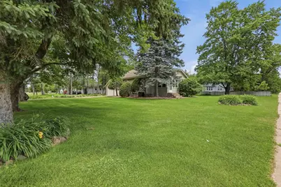 300 Mc Dill Avenue, Stevens Point, WI 54481 - Photo 5