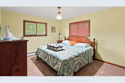 303 S 2nd Lane, Abbotsford, WI 54405 - Photo 5