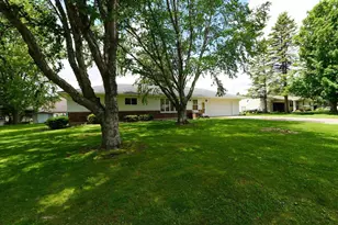 303 S 2nd Ln, Abbotsford, WI 54405 - Photo 11