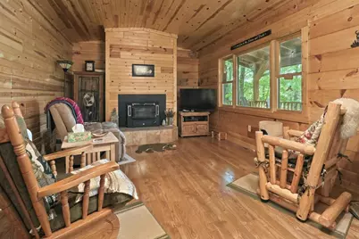 N4568 Mall Lane, Medford, WI 54451 - Photo 5