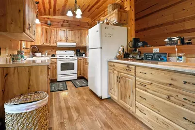N4568 Mall Lane, Medford, WI 54451 - Photo 5