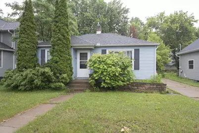 617 Fourth Avenue, Stevens Point, WI 54481 - Photo 1