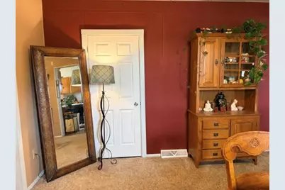 734 S 1st Avenue, Wausau, WI 54401 - Photo 11