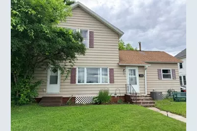 734 S 1st Avenue, Wausau, WI 54401 - Photo 3