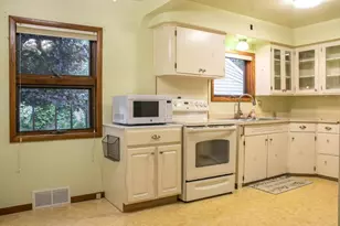 1729 Porter St, Wausau, WI 54401 - Photo 15