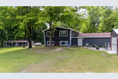 N7826 4th Street, Eland, WI 54427 - Photo 39