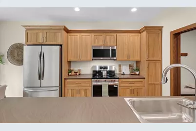 3306 Bennington Court, Plover, WI 54467 - Photo 15