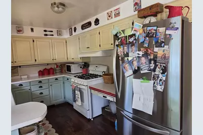 2825 Jefferson Street, Stevens Point, WI 54481 - Photo 3
