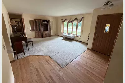 2320 James Avenue, Altoona, WI 54720 - Photo 7