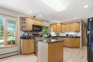 206 W Cedar St, Abbotsford, WI 54405 - Photo 3