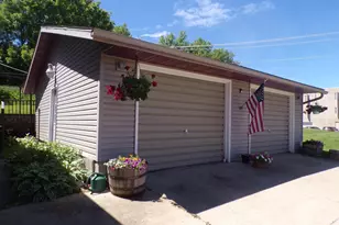 314 E 6th St, Neillsville, WI 54456 - Photo 5