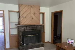 1724 McCulloch St, Stevens Point, WI 54481 - Photo 7