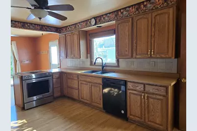 1724 Mc Culloch Street, Stevens Point, WI 54481 - Photo 7
