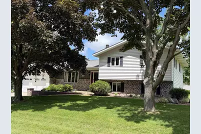 1107 W State Street, Marshfield, WI 54449 - Photo 1