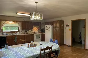 10717 Cary Rock Dr, Marshfield, WI 54449 - Photo 7