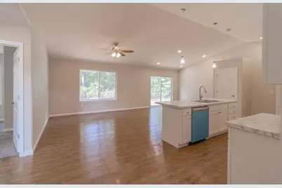 5526 Forest Creek Road, Stevens Point, WI 54482 - Photo 3