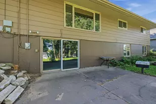 908 S 11th St, Wausau, WI 54403 - Photo 41