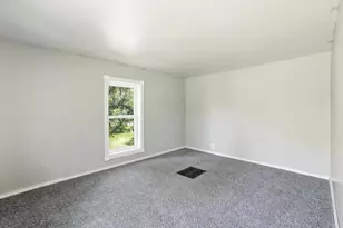 8334 Klondyke St, Bancroft, WI 54921 - Photo 33