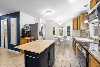 521 N 9th Avenue, Wausau, WI 54401 - Photo 9