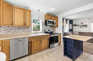 521 N 9th Ave, Wausau, WI 54401 - Photo 11