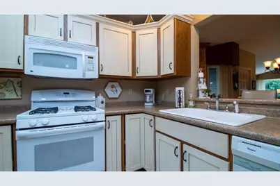 1235 Easthill Drive, Wausau, WI 54403 - Photo 13