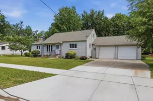 308 Walker St, Stevens Point, WI 54481 - Photo 3