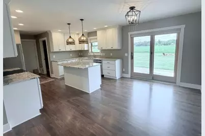 6611 Grove Avenue, Wisconsin Rapids, WI 54494 - Photo 3