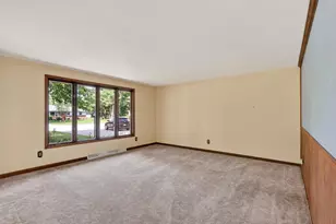 1060 Lakewood Ln, Wisconsin Rapids, WI 54494 - Photo 17