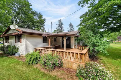 1060 Lakewood Lane, Wisconsin Rapids, WI 54494 - Photo 35