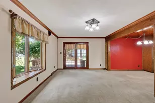 1060 Lakewood Ln, Wisconsin Rapids, WI 54494 - Photo 11