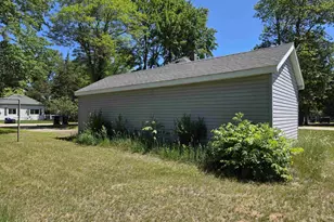 607 S Miller St, Oxford, WI 53952 - Photo 21