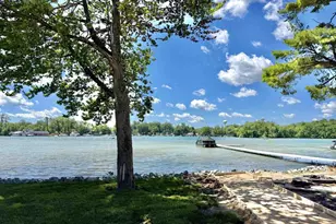 N2883 Otter Dr, Waupaca, WI 54981 - Photo 9