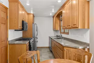 2010 Chase St, Wisconsin Rapids, WI 54495 - Photo 5