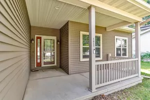 1615 Gemini Pl, Wausau, WI 54401 - Photo 9