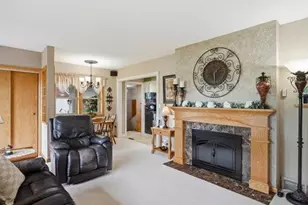 821 S Division St, Colby, WI 54421 - Photo 5