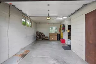 821 S Division St, Colby, WI 54421 - Photo 25