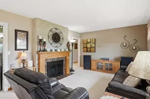 821 S Division St, Colby, WI 54421 - Photo 3