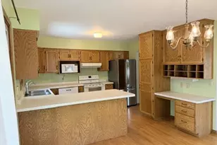 406 Evergreen Ave, Marshfield, WI 54449 - Photo 7