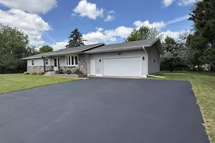 2126 Kowalski Rd, Kronenwetter, WI 54455 - Photo 3