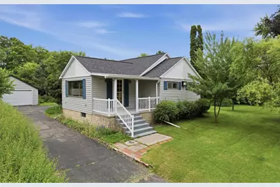 941 17th Street South, Wisconsin Rapids, WI 54494 - Photo 3