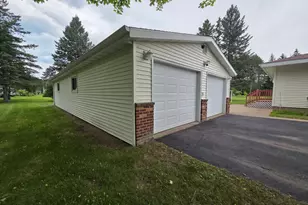 118 Voerman St, Tomahawk, WI 54487 - Photo 5