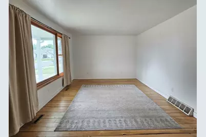 827 W North Street, Marshfield, WI 54449 - Photo 3
