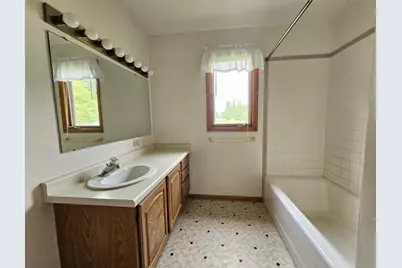 827 W North Street, Marshfield, WI 54449 - Photo 11