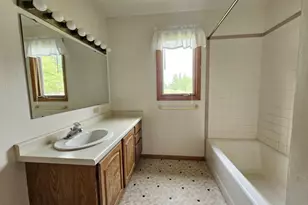 827 W North St, Marshfield, WI 54449 - Photo 11