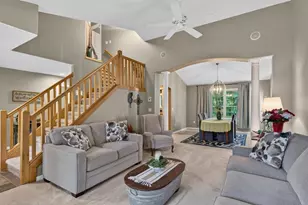 912 Cherokee Ct, Waupaca, WI 54981 - Photo 5
