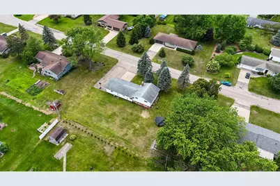 2020 Wisconsin Avenue, Plover, WI 54467 - Photo 5
