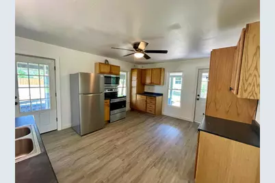 640 Lee Street, Wisconsin Rapids, WI 54494 - Photo 5