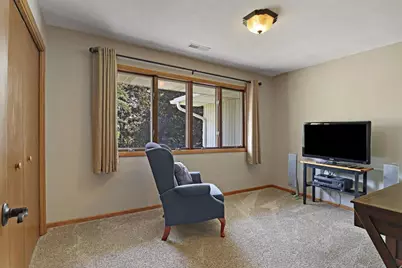 15314 Ives Grove Road, , WI 53182 - Photo 17